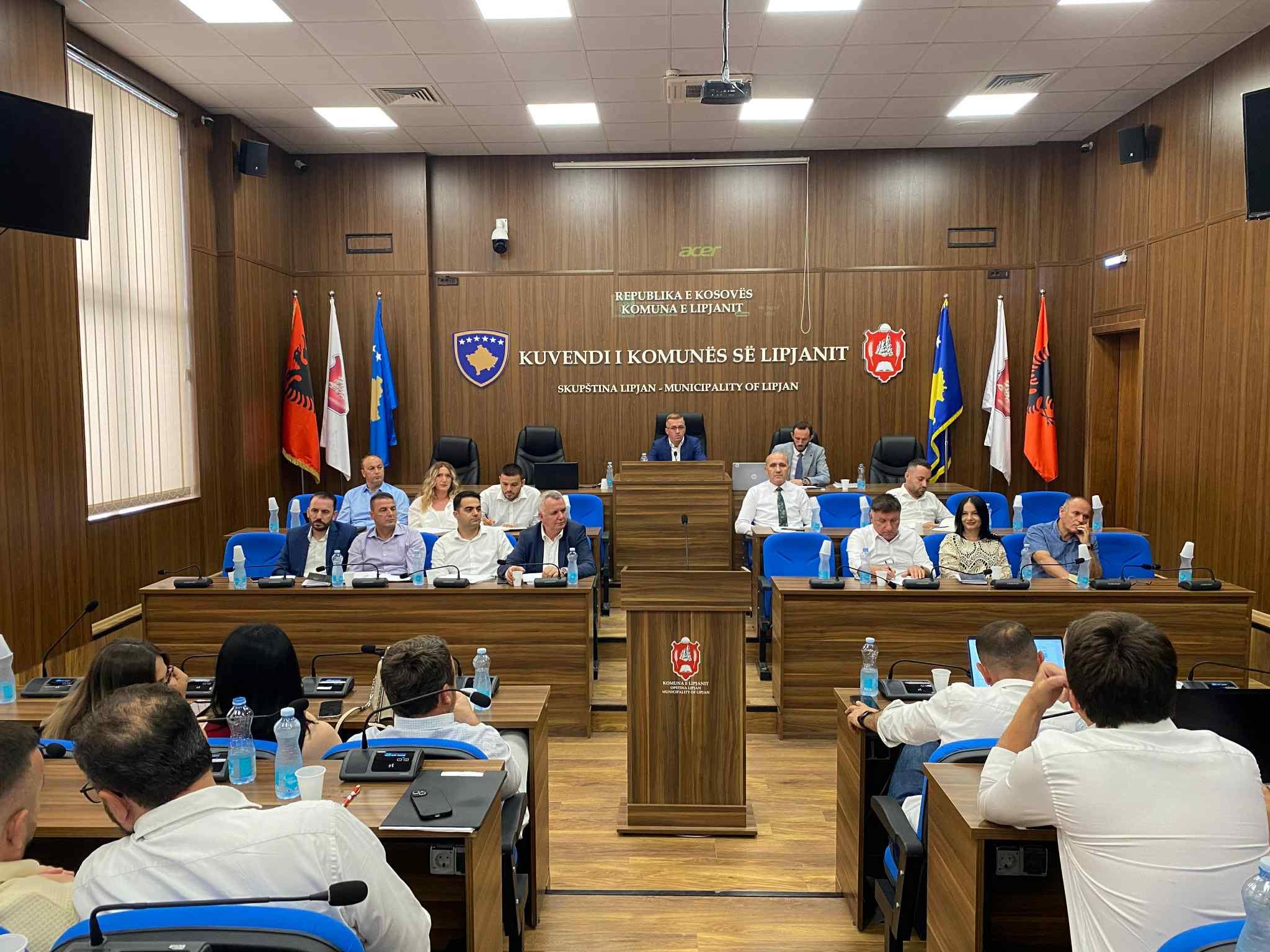 U mbajt mbledhja e 43-të me radhë e Kuvendit të Komunës së Lipjanit