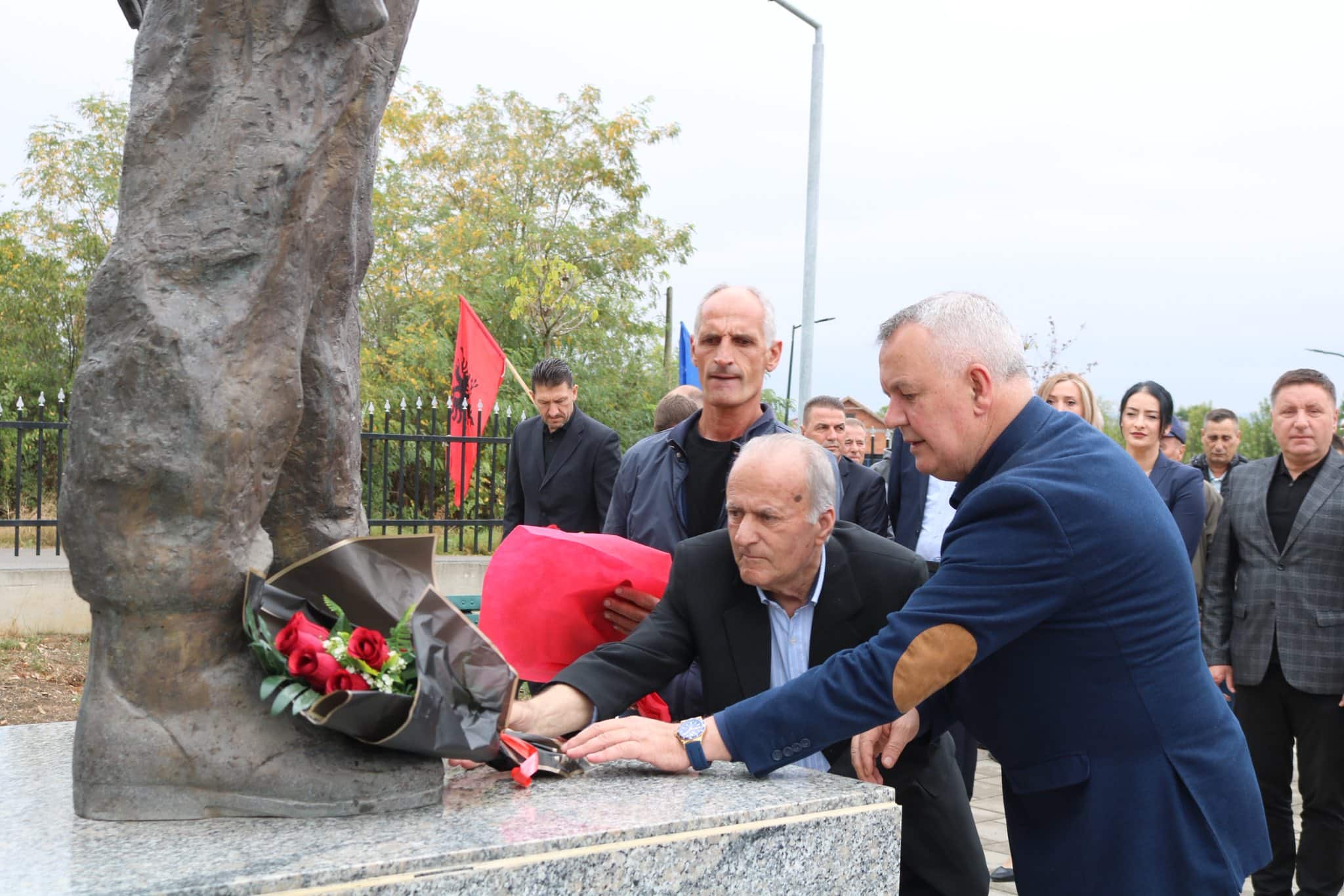 Nderohet me homazhe dëshmori i Kombit, Arsim Zeqiri