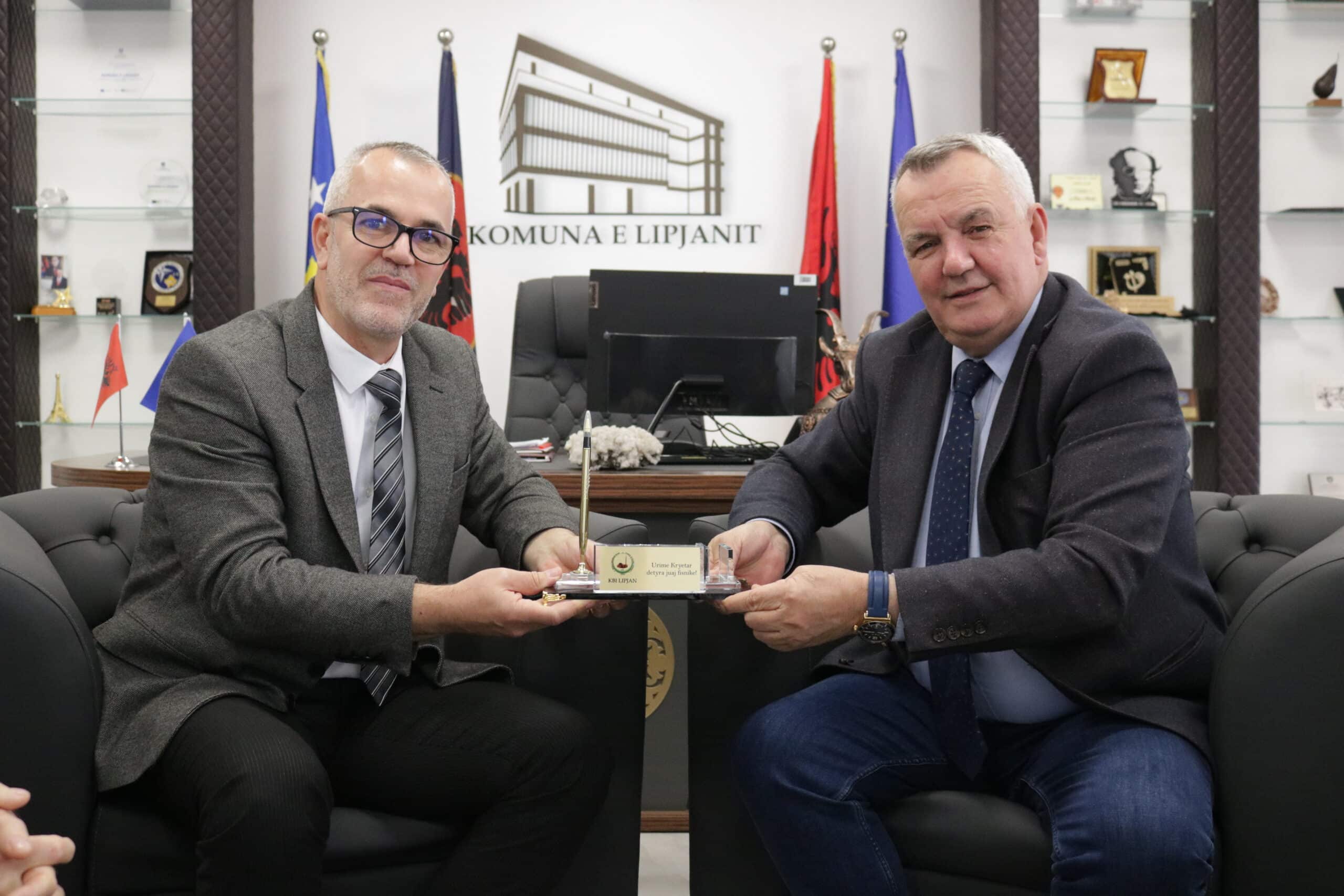 Kryetari Ahmeti ka pritur në takim Këshillin e Bashkësisë Islame në Lipjan